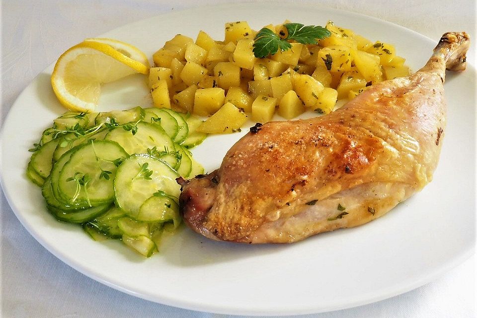 Huhn mit Kartoffeln aus dem Ofen