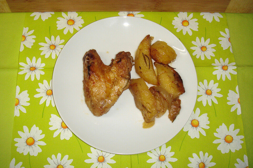 Huhn mit Kartoffeln aus dem Ofen