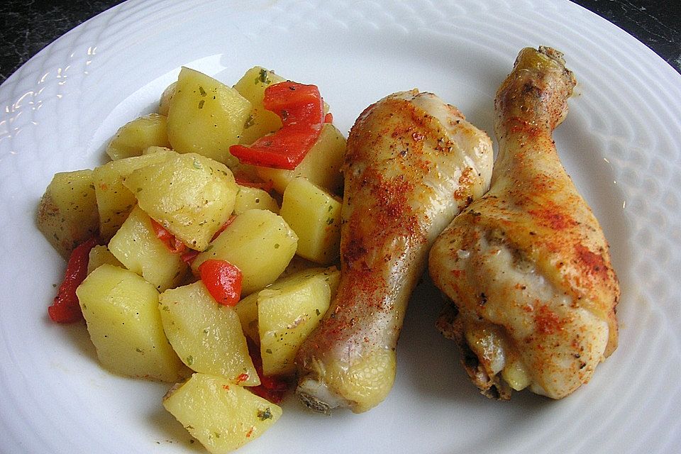 Huhn mit Kartoffeln aus dem Ofen