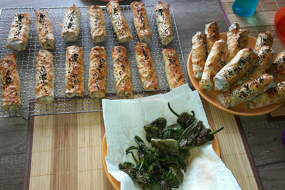 Zeldas Hackfleisch - Börek mit Spinat