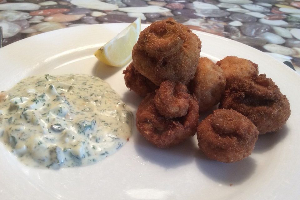 Gebackene Champignons mit Sauce tartare