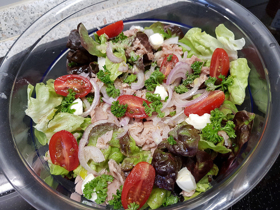 Salatplatte mit Thunfisch von moppl| Chefkoch