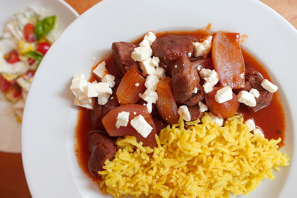 Stifado mit Feta