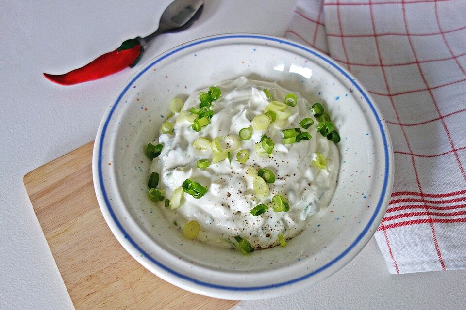 Pikanter Quark mit Lauchzwiebeln