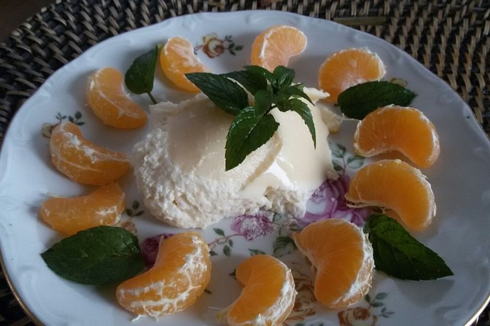 Bayerische Creme mit Orangenlikör