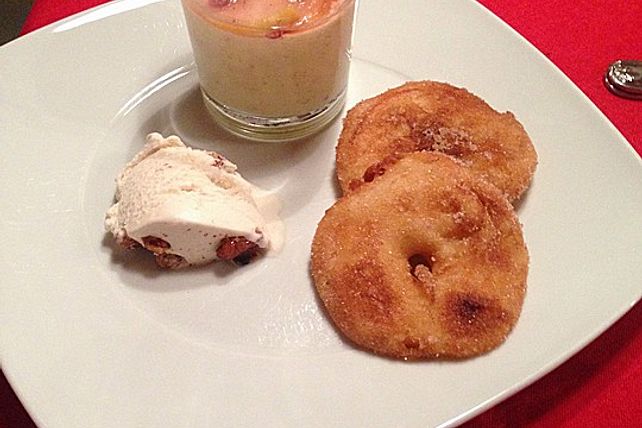 Apfel in Bierteig mit Zimtsoße von baghira555| Chefkoch