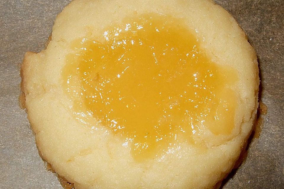 Zitronenhäufchen mit Lemon Curd