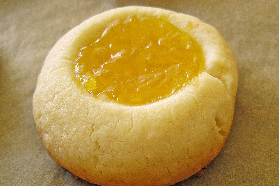 Zitronenhäufchen mit Lemon Curd