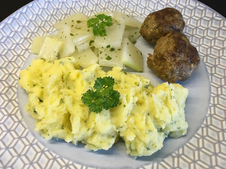 Kartoffelpüree mit Knoblauch und Kräutern von SHanai| Chefkoch