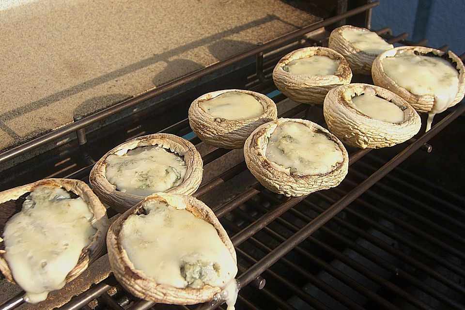 Gefüllte Champignons mit Gorgonzola