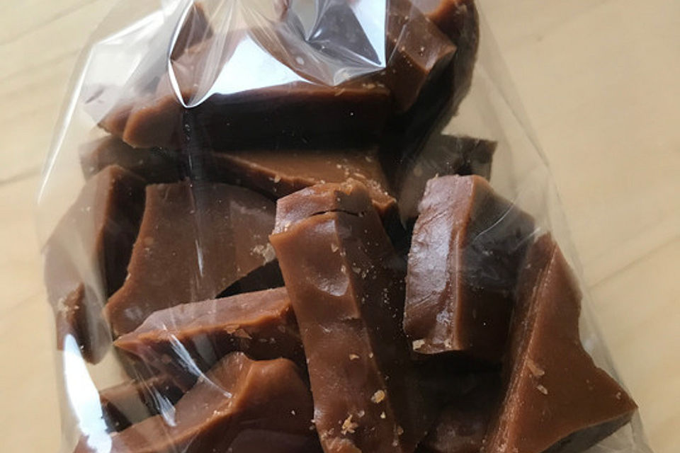 Karamell Lutscher / Bonbons Karamell Lutscher / Bonbons