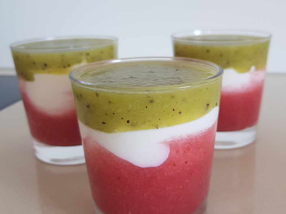 Quark - Joghurt mit Früchten in Gläsern von Tanni0910| Chefkoch