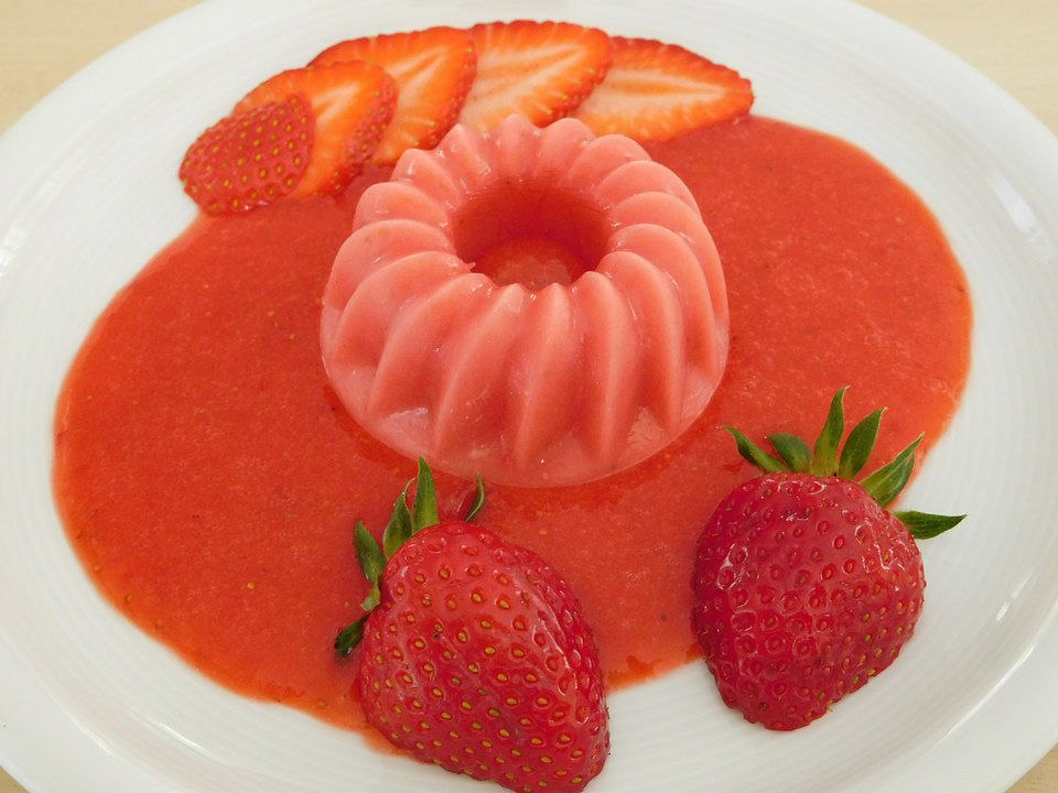 Joghurt - Erdbeer - Parfait von sissimuc| Chefkoch