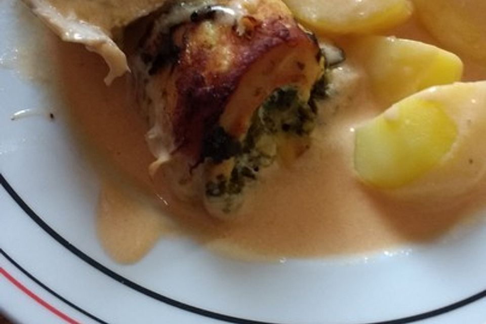 Gefüllter Putenrollbraten mit Spinat, Mozzarella und Tomaten von Torte80 Gefüllter Putenrollbraten mit Spinat, Mozzarella und Tomaten von Torte80