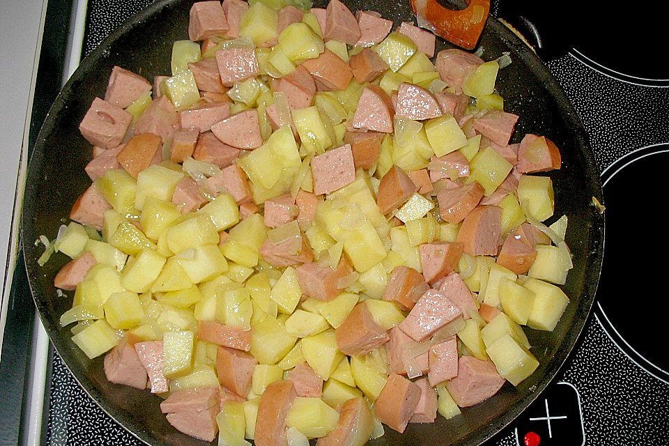 Kartoffel - Wurst - Gulasch