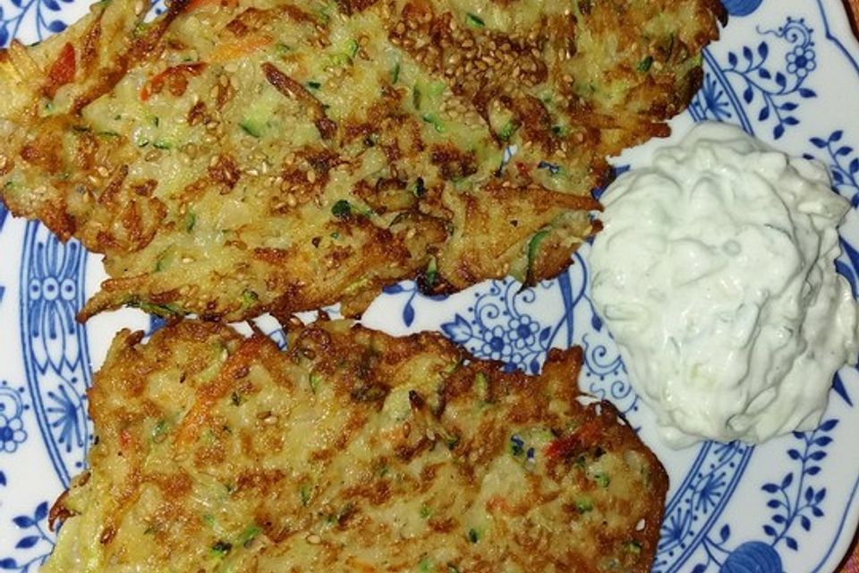 Zucchini - Puffer mit Käse