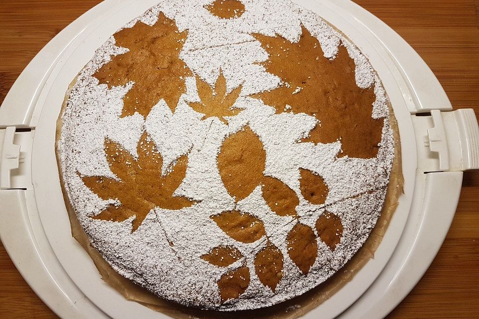 Kürbiskuchen mit feinen Gewürzen