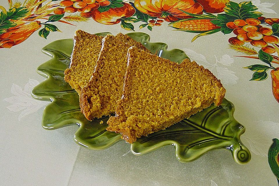 Kürbiskuchen mit feinen Gewürzen