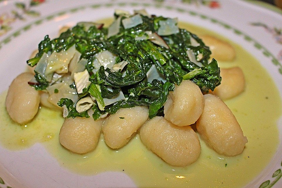 Gnocchi mit Spinat - Gorgonzola - Sauce