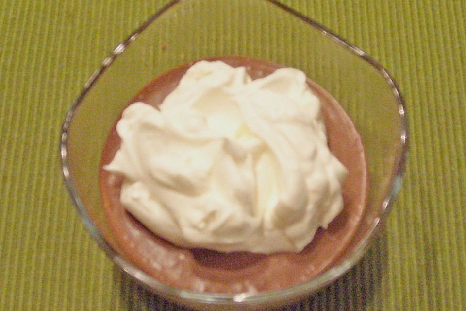 Nougat - Mousse mit Eierlikörschaum