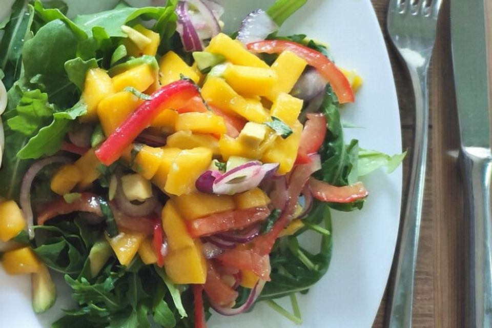 Frischer Mangosalat