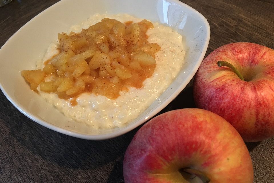 Albertos Milchreis mit Zimtäpfeln