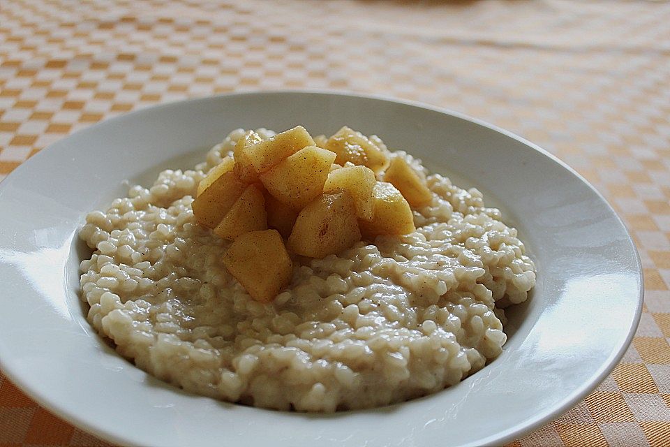 Albertos Milchreis mit Zimtäpfeln