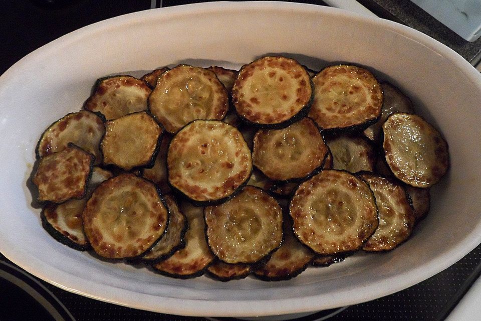 Zucchini mariniert