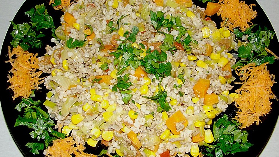 Bunter Hackfleischtopf mit Graupen von ertnuss