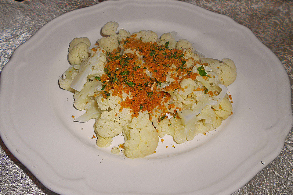 Chrissis Blumenkohl mit Kräuter - Zitronen - Bröseln