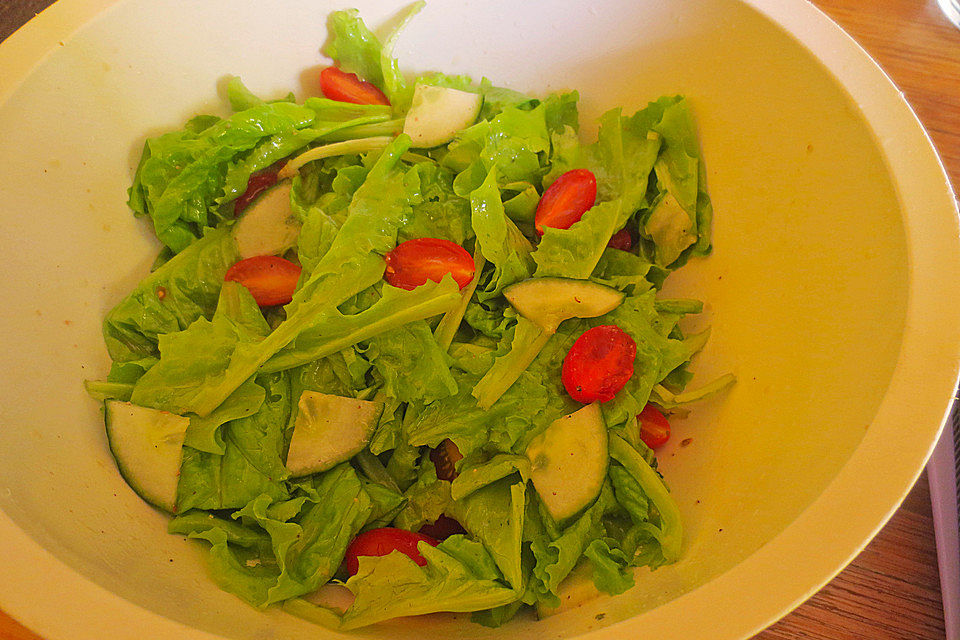 Bunt gemischter Salat