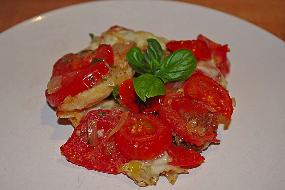 Tomaten - Brot - Mozzarella - Auflauf