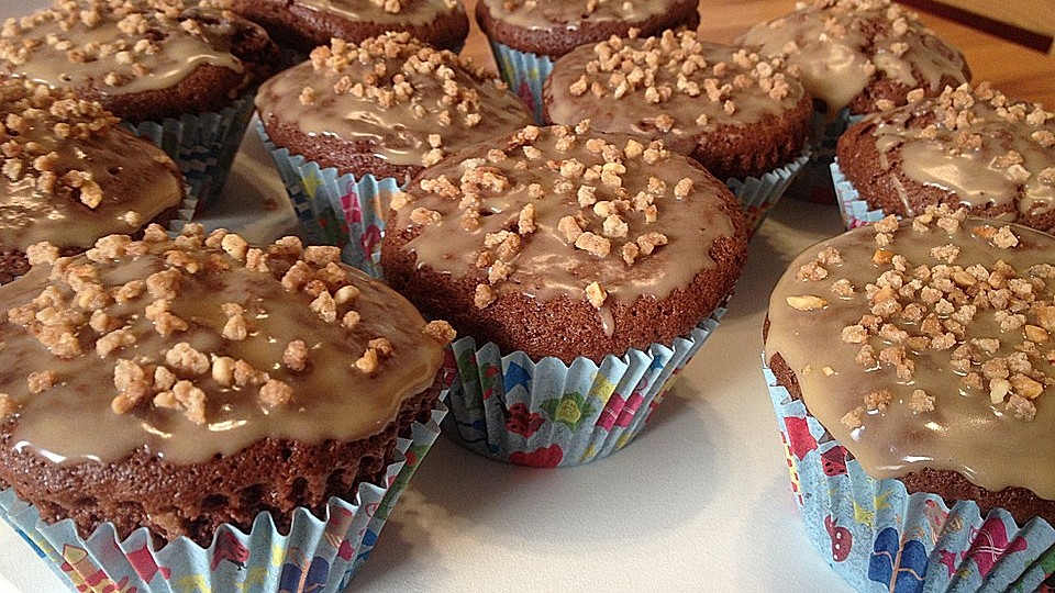 Baileys Muffins Mit Haselnusskrokant Von Shanai Chefkoch 