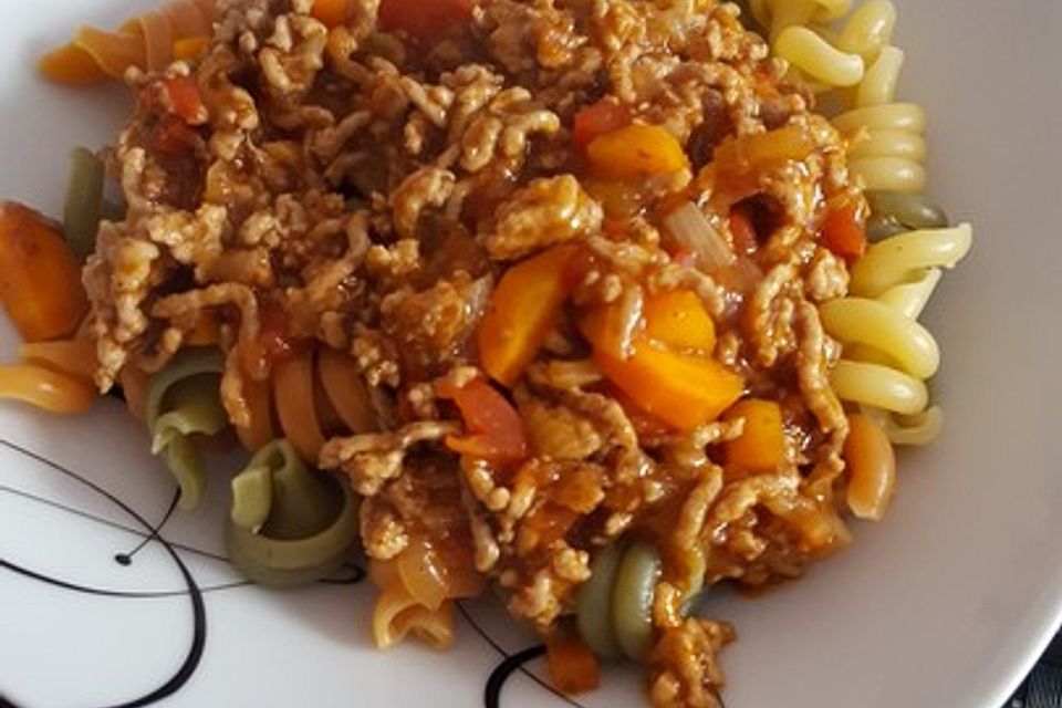 Spaghetti mit Hackfleisch - Bolognese