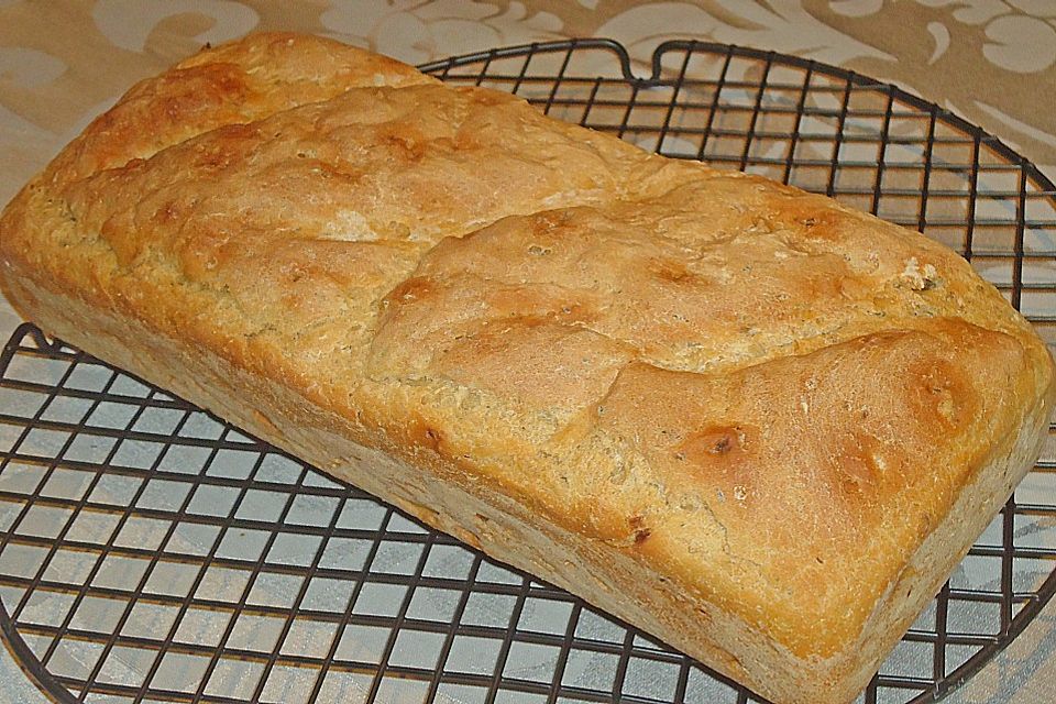 Zwiebelbrot mit Thunfisch