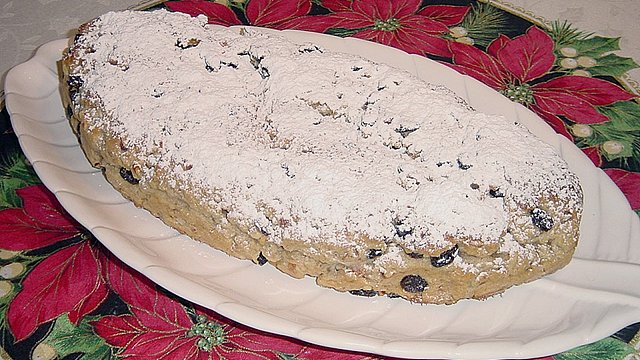Stollen mit Marzipanfüllung von Pumpkin-Pie