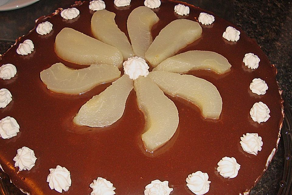 Birne Helene - Torte mit Schokoguss