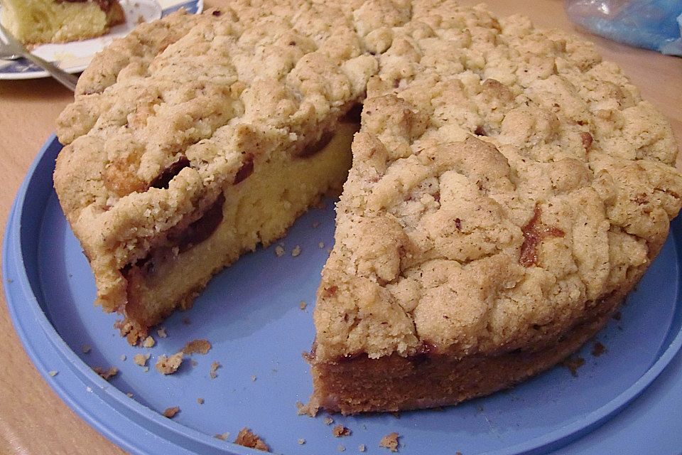 Eierlikör - Pflaumenkuchen mit Streuseln