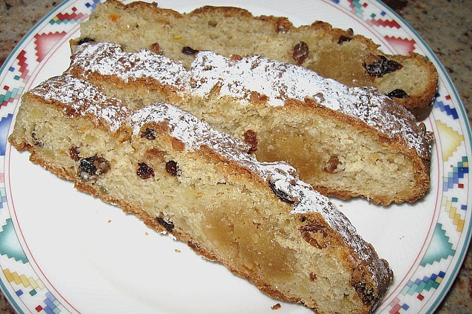 Uschis Mandel - Marzipan - Weihnachtsstollen