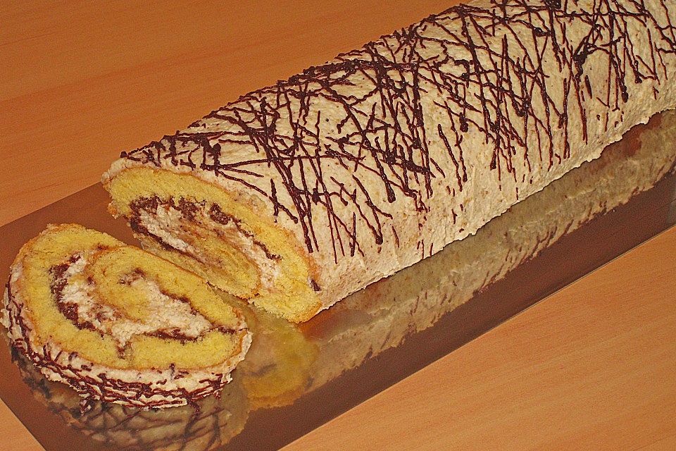 Haselnuss - Roulade