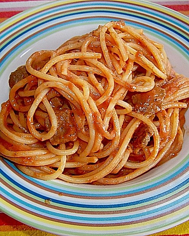 Schnelle Spaghetti mit Rouladenstückchen