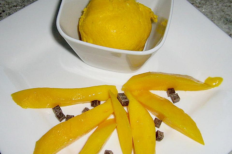 Mango-Crème fraîche-Eis