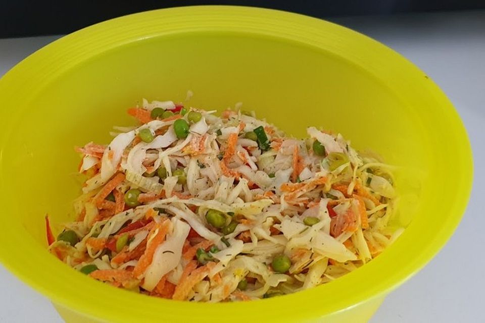 Kanadischer Weißkrautsalat