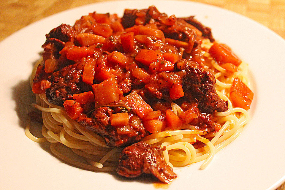 Fettuccine mit Fleischsoße