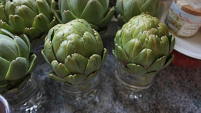 Gekochte Artischocken mit Vinaigrette von Creativkoch Gekochte Artischocken mit Vinaigrette von Creativkoch