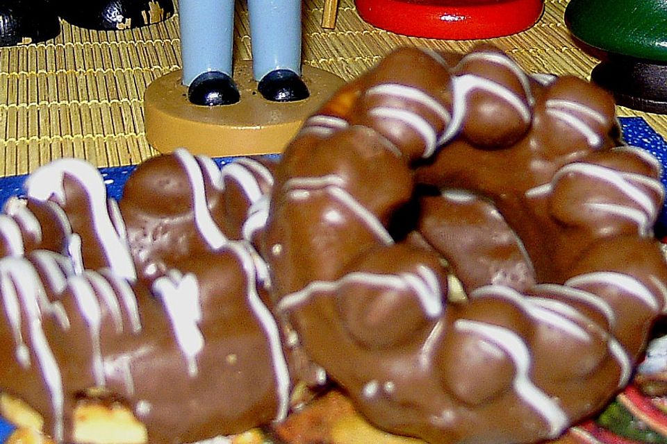 Nuss - Kringel Nuss - Kringel