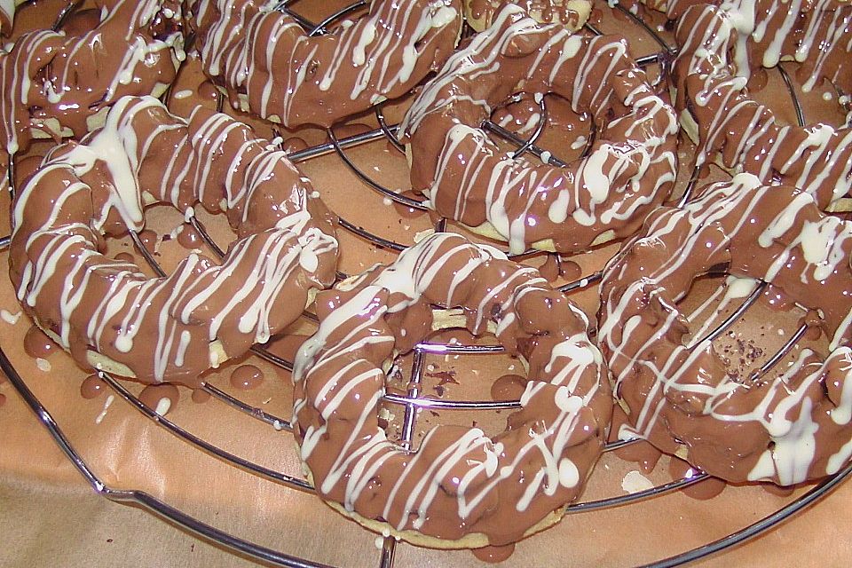 Nuss - Kringel Nuss - Kringel
