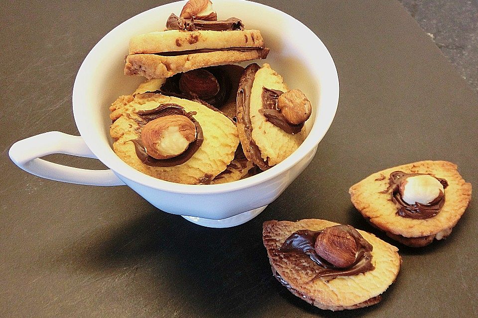 Nuss - Kringel Nuss - Kringel