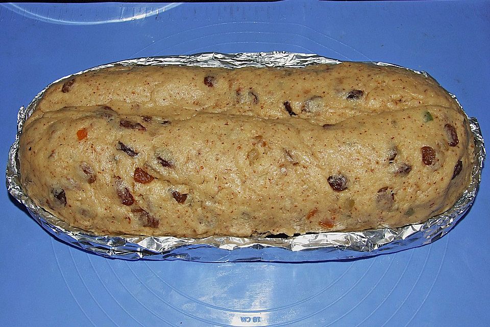 Amaretto - Quark Stollen Amaretto - Quark Stollen