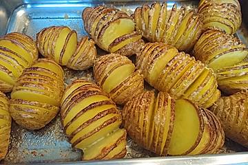 Schwedische Fächerkartoffeln